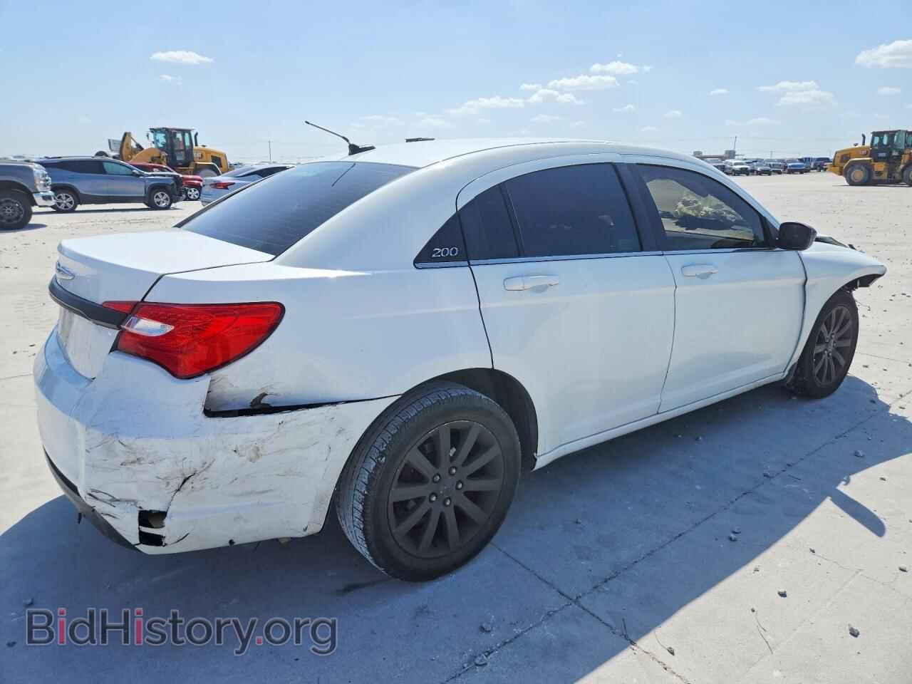 2013 CHRYSLER 200 - VIN: 1C3CCBBB2DN672475 - Photo 3