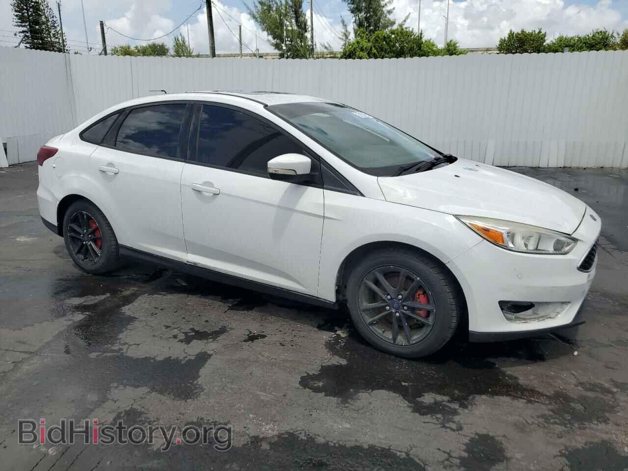 2016 FORD FOCUS - VIN: 1FADP3F2XGL204472 - Photo 4