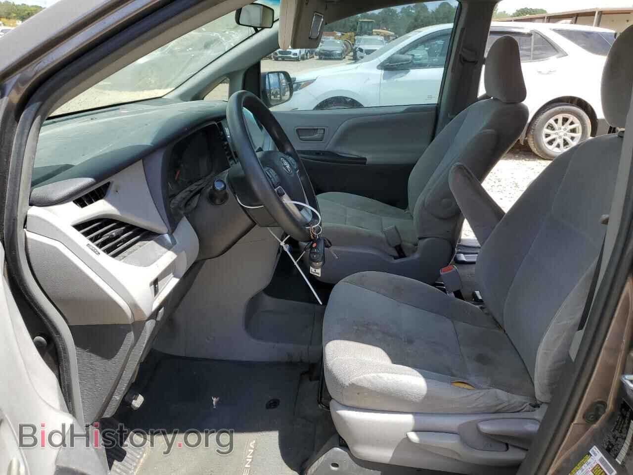 2017 TOYOTA All Models - VIN: 5TDZZ3DC0HS825435 - Фото 7