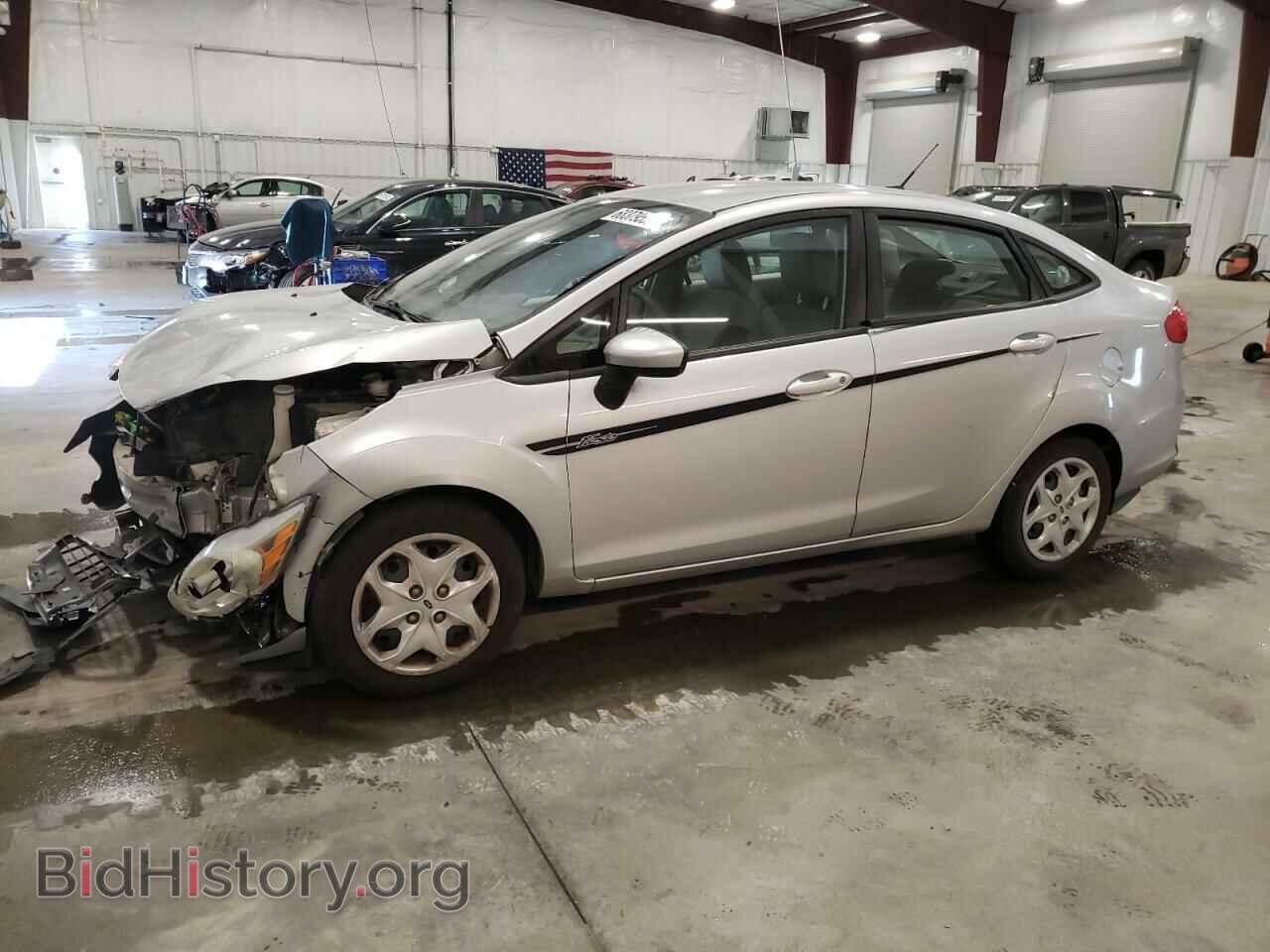 Photo 3FADP4AJ4BM159881 - FORD FIESTA 2011