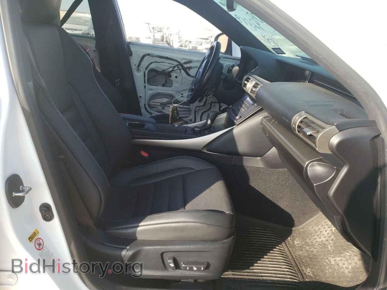 2016 LEXUS IS - VIN: JTHBE1D29G5024420 - Фото 5