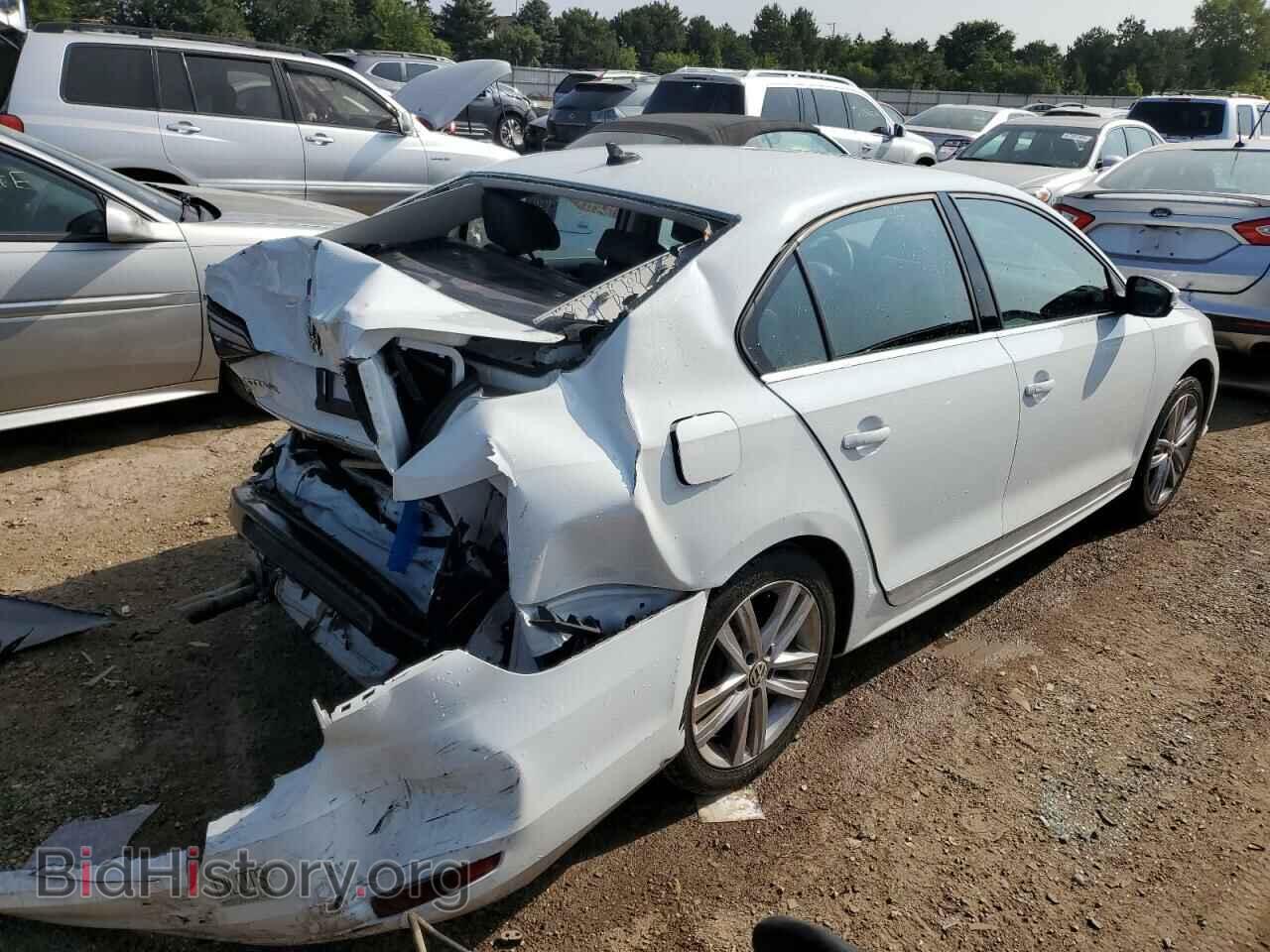 2017 VOLKSWAGEN JETTA - VIN: 3VWL17AJ4HM242449 - Фото 3