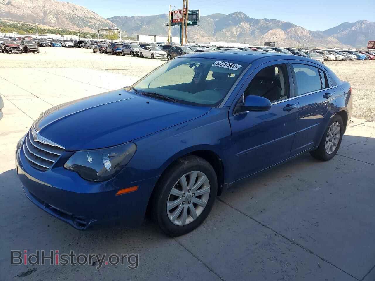 Photo 1C3CC5FB6AN187747 - CHRYSLER SEBRING 2010