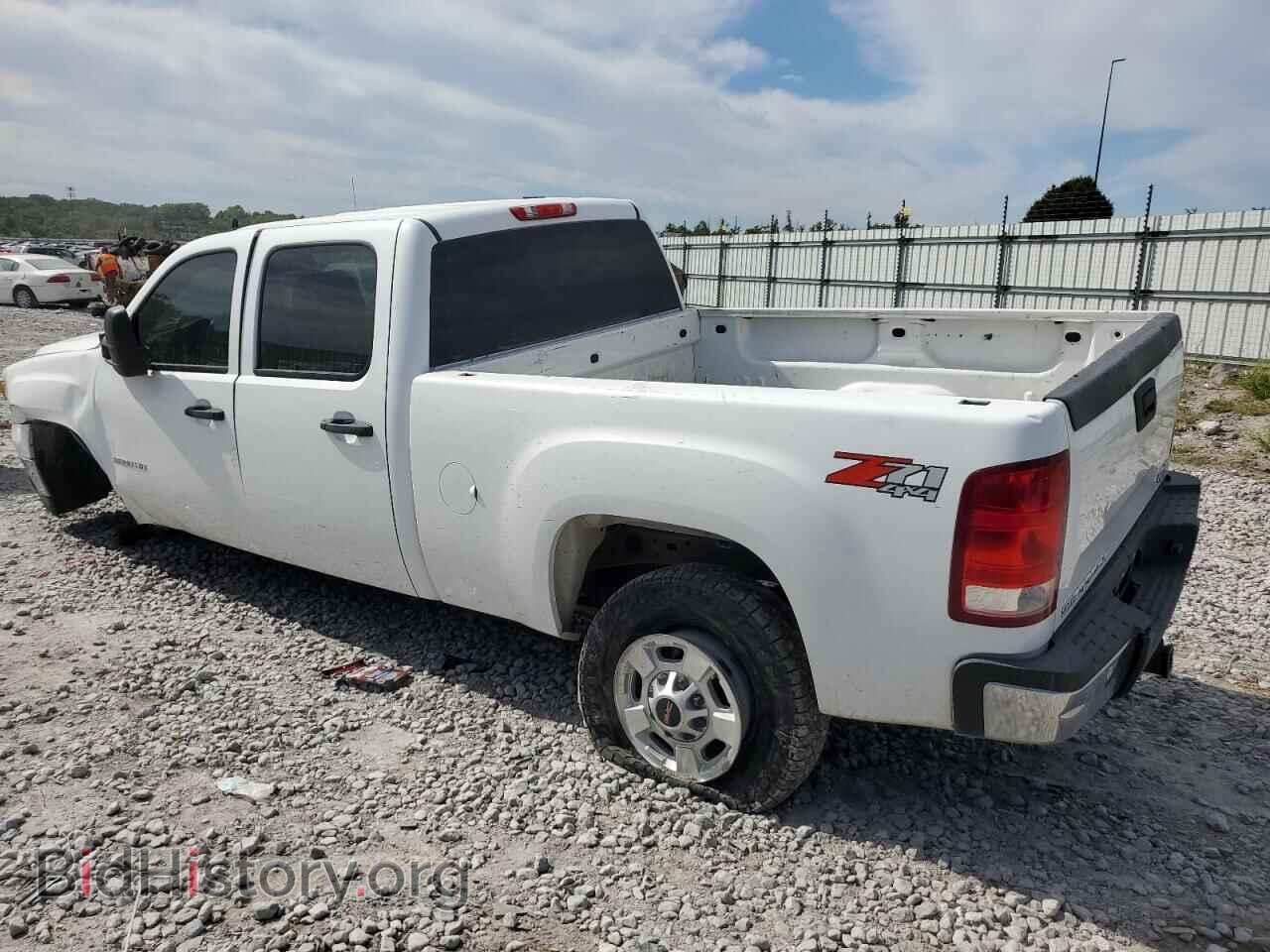 2011 GMC SIERRA - VIN: 1GT120CGXBF181275 - Фото 3