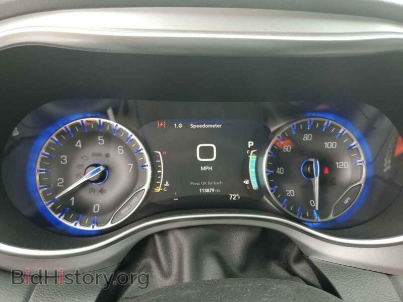 2019 Chrysler PACIFICA (VIN 2C4RC1FG4KR576238) — фото 9 из 13