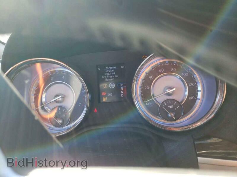 2013 Chrysler 300 (VIN 2C3CCAAG7DH519154) — photo 9 of 12