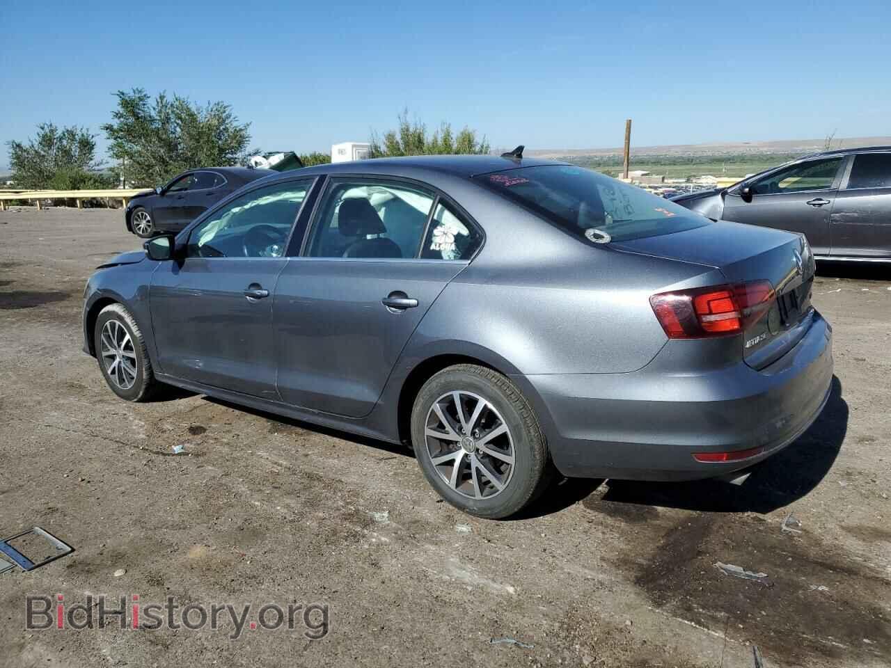 2017 VOLKSWAGEN JETTA - VIN: 3VWDB7AJ1HM298835 - Фото 2
