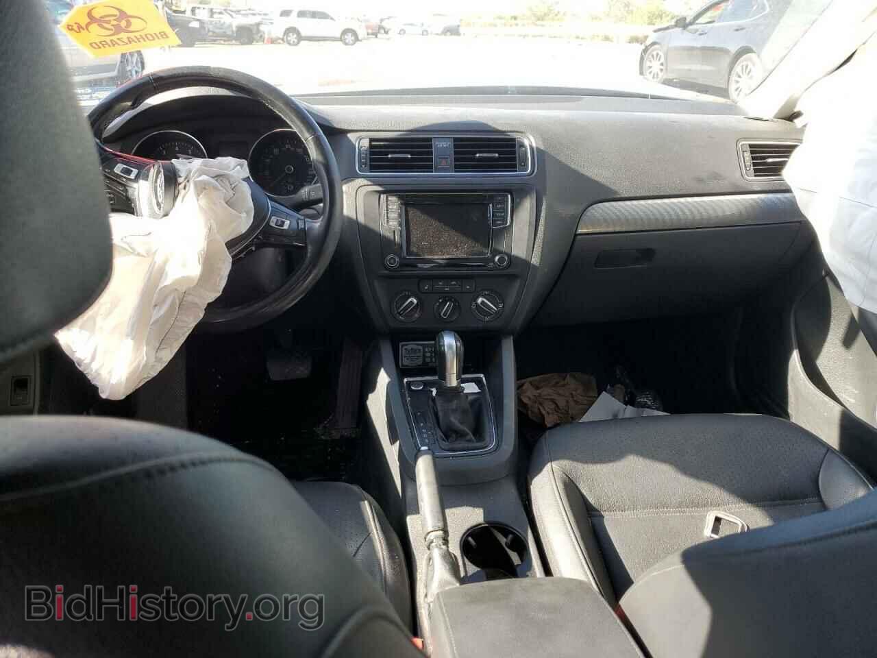 2017 VOLKSWAGEN JETTA - VIN: 3VWDB7AJ1HM298835 - Фото 8