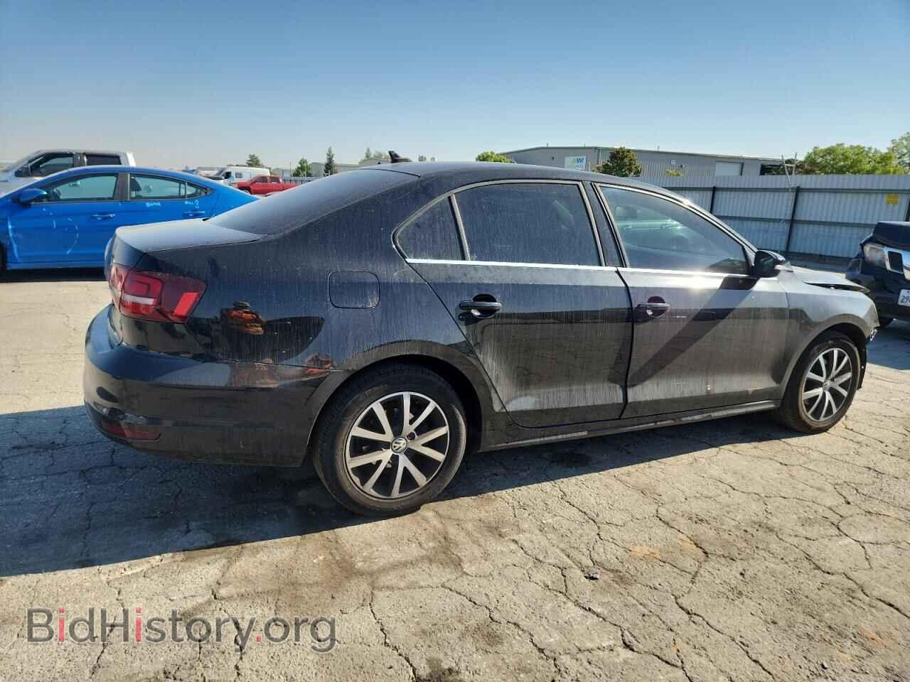 2017 VOLKSWAGEN JETTA - VIN: 3VWDB7AJ0HM388039 - Фото 3