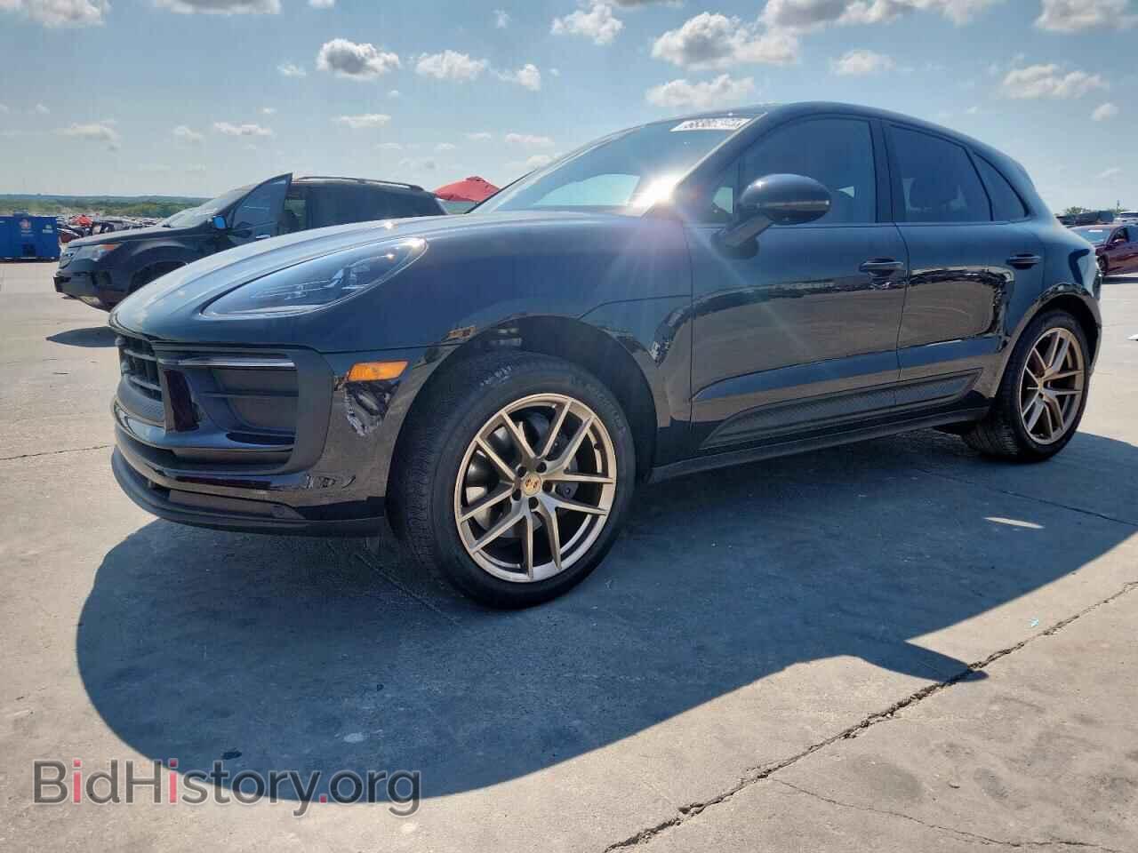 Фотография WP1AA2A51RLB00030 - PORSCHE MACAN BASE 2024