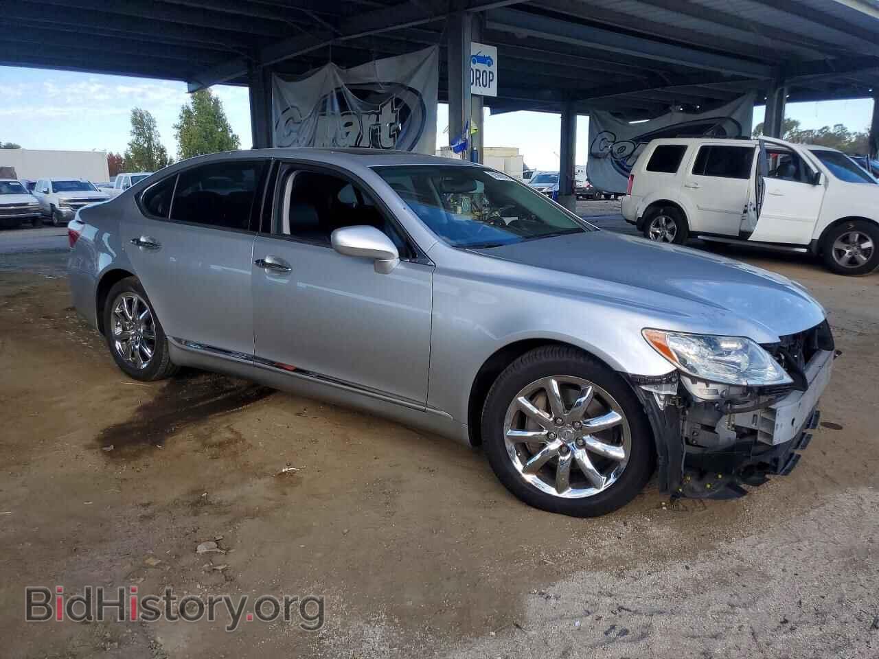 2009 LEXUS LS460 - VIN: JTHBL46F495090965 - Photo 4
