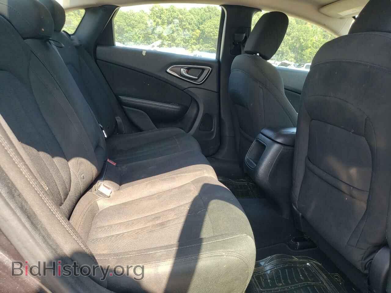 2016 CHRYSLER 200 - VIN: 1C3CCCAB9GN159770 - Фото 10