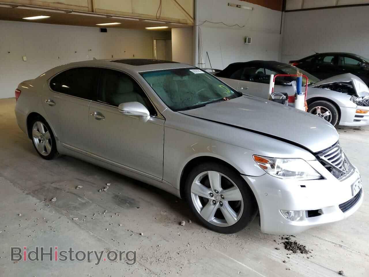 2012 LEXUS LS460 - VIN: JTHBL5EF7C5109975 - Photo 4