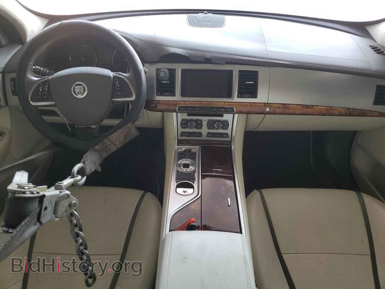 2013 JAGUAR XF - VIN: SAJWA0E75D8S71223 - Фото 8