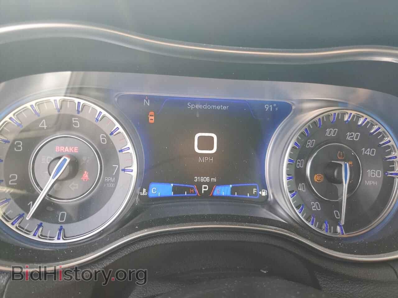 2019 CHRYSLER 300 - VIN: 2C3CCAPT5KH701551 - Фото 9