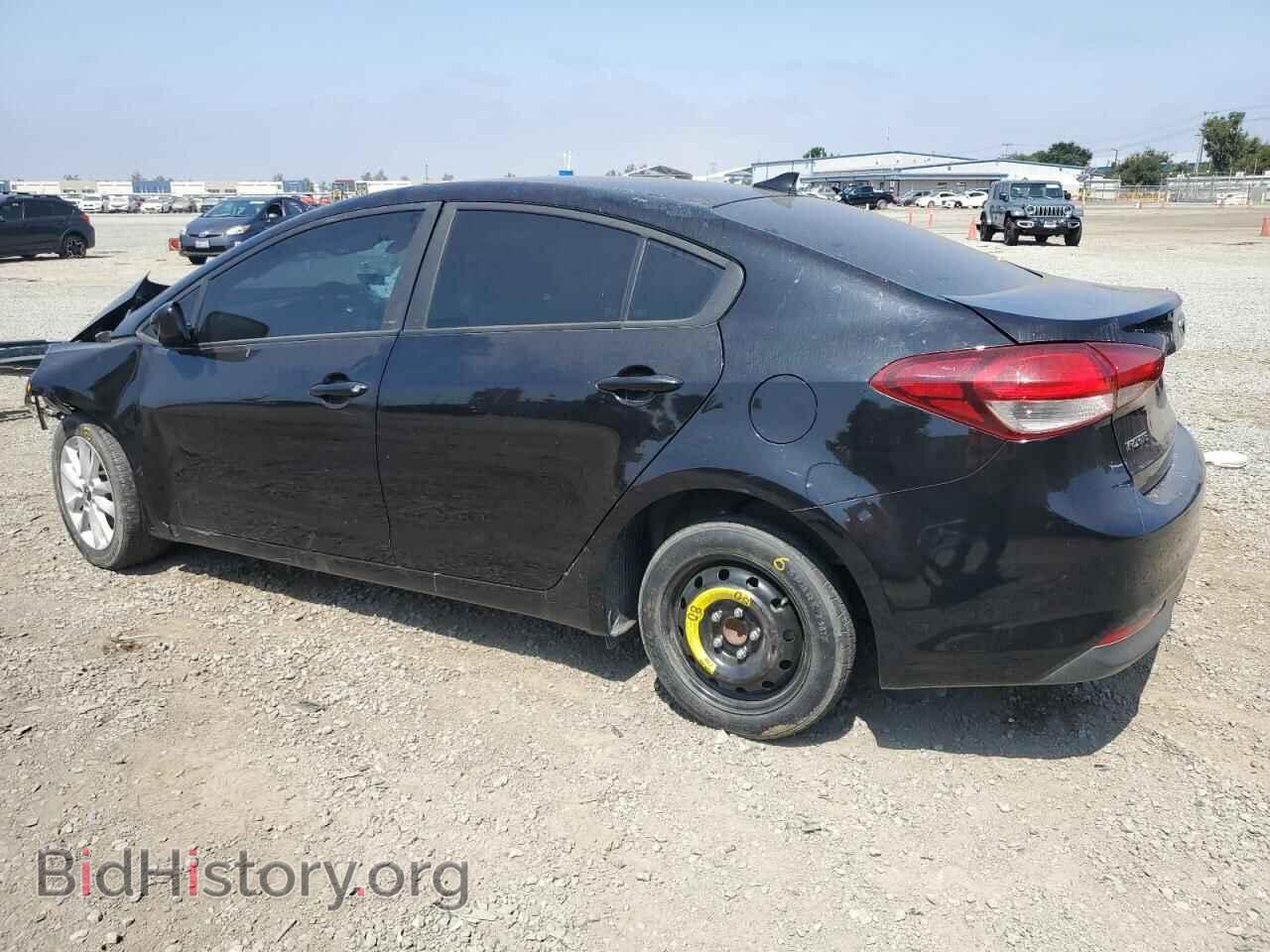 2017 KIA FORTE - VIN: 3KPFL4A70HE008221 - Фото 2