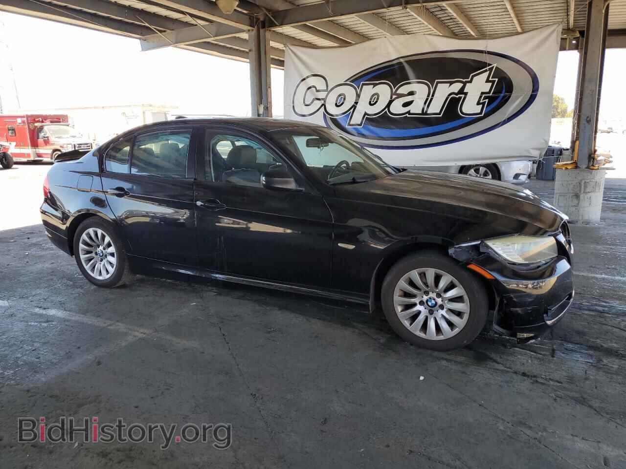2009 BMW 3 SERIES - VIN: WBAPH53509A433804 - Фото 4
