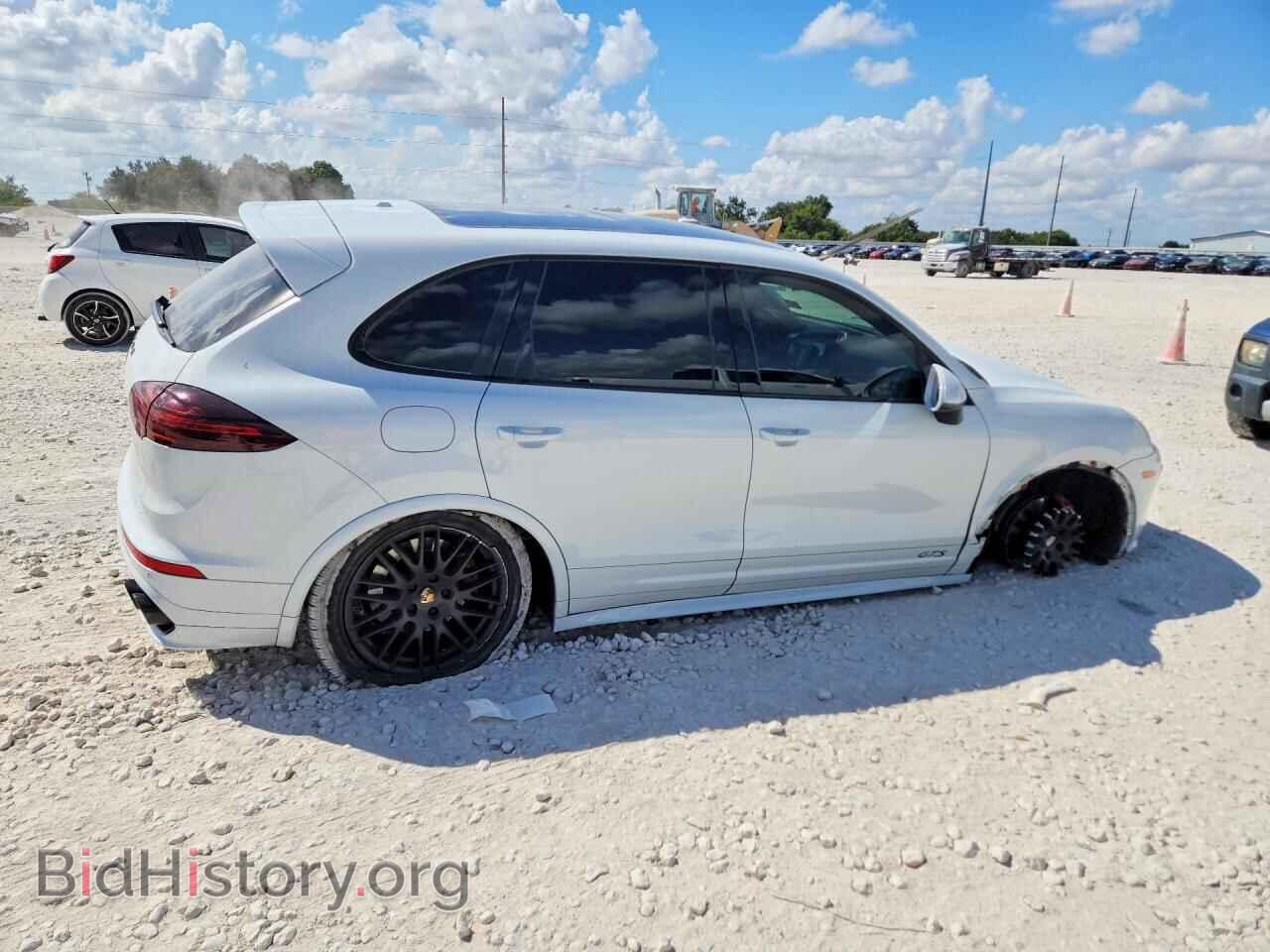 2016 PORSCHE CAYENNE - VIN: WP1AD2A26GLA79489 - Photo 3
