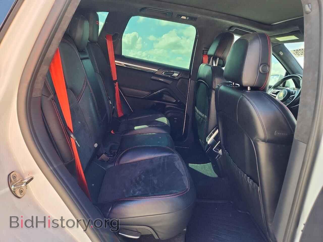 2016 PORSCHE CAYENNE - VIN: WP1AD2A26GLA79489 - Photo 10