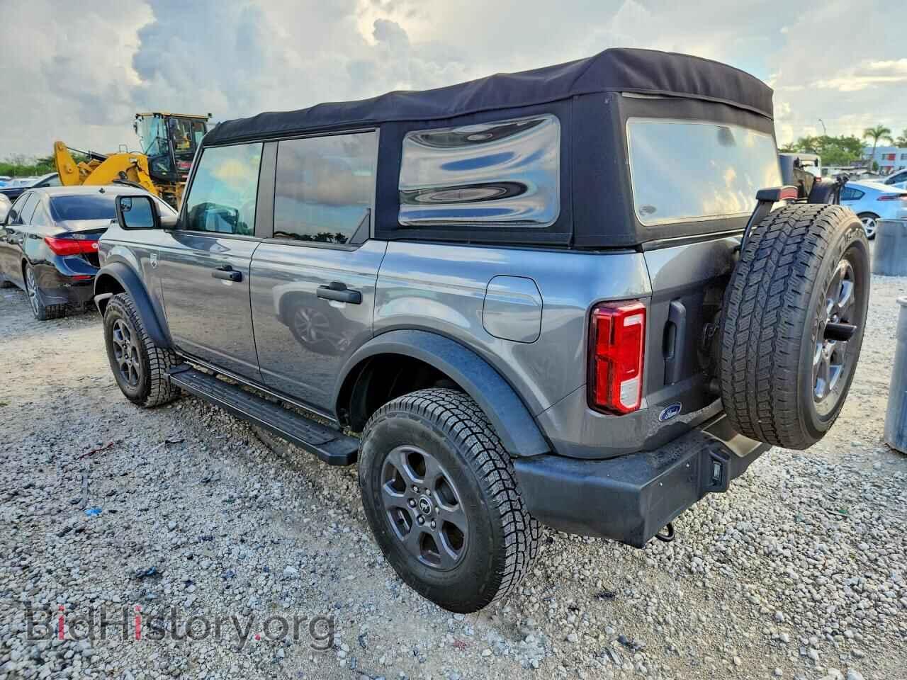 2022 FORD BRONCO - VIN: 1FMDE5BH3NLA79166 - Фото 2