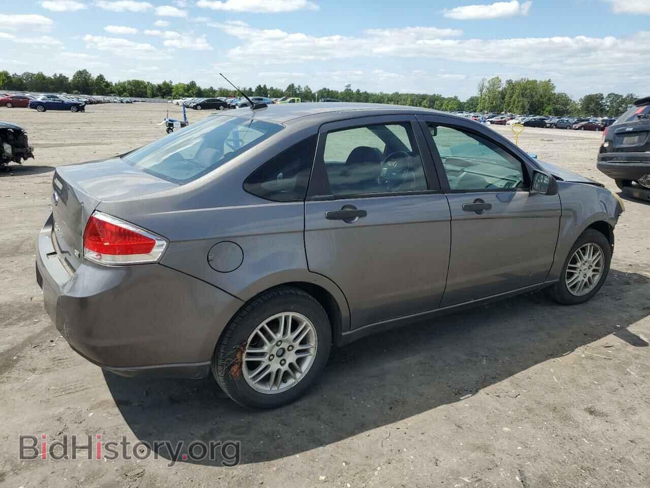 2011 FORD FOCUS - VIN: 1FAHP3FN1BW143192 - Фото 3