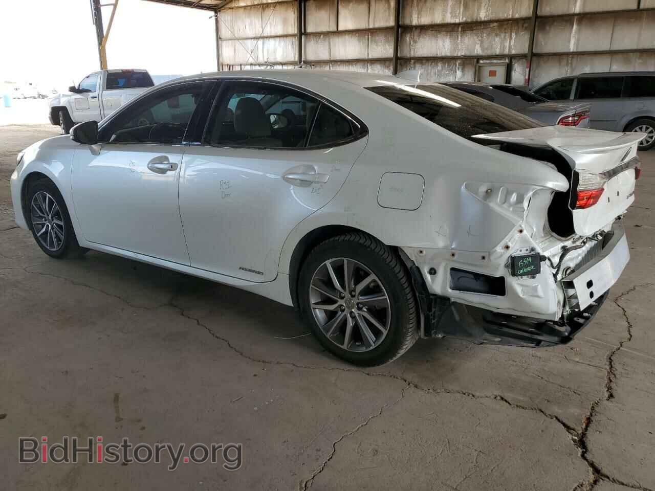 2016 LEXUS ES300 - VIN: JTHBW1GGXG2106470 - Фото 2
