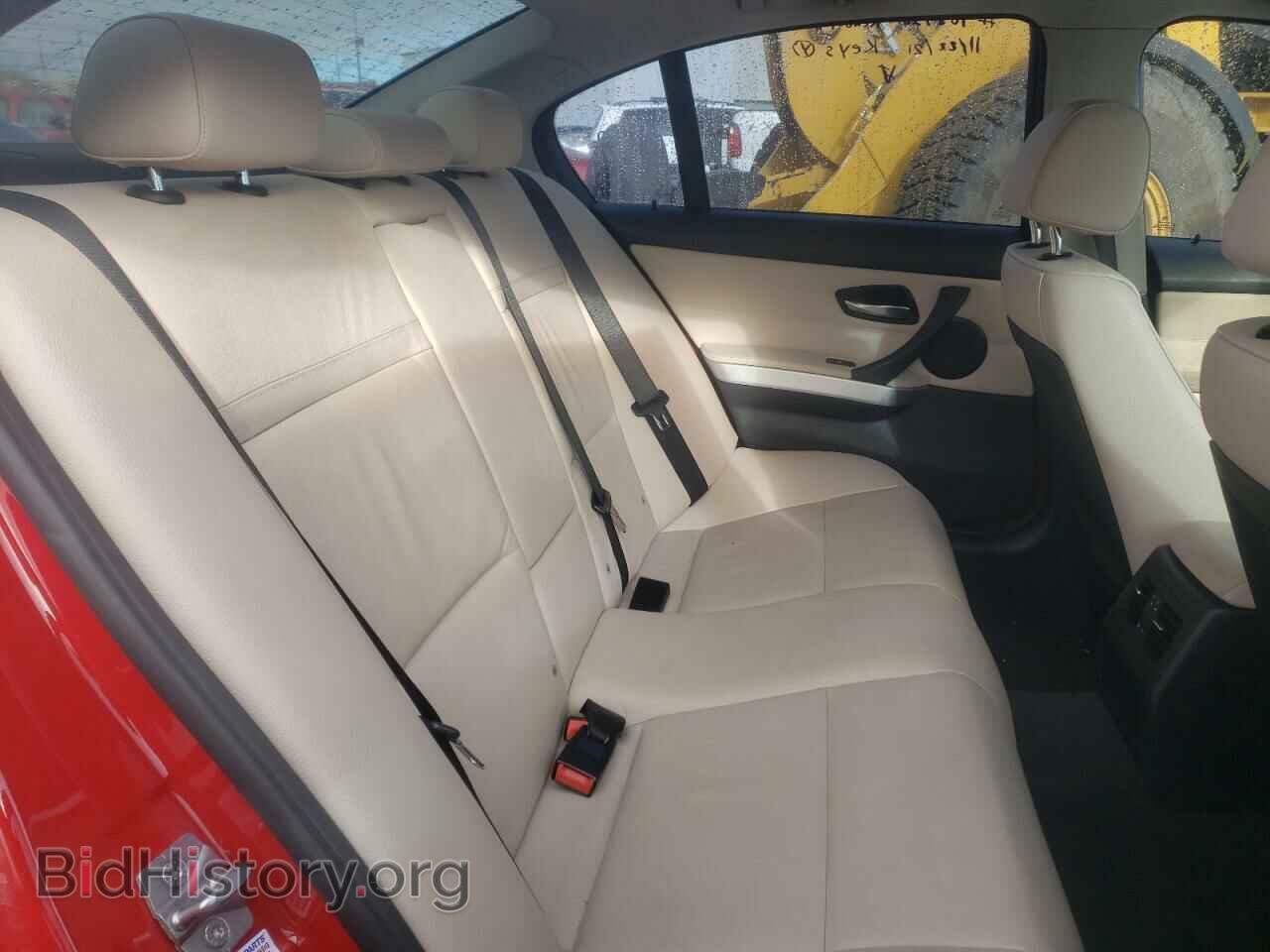 2011 BMW 3 SERIES - VIN: WBAPH7C56BE682828 - Фото 6