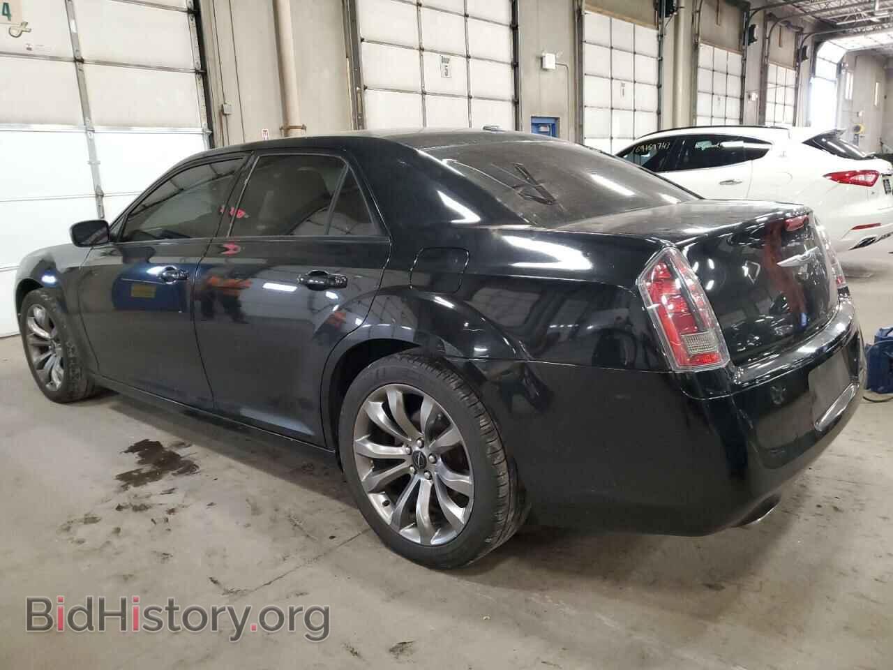 2014 CHRYSLER 300 - VIN: 2C3CCABG6EH330995 - Фото 2