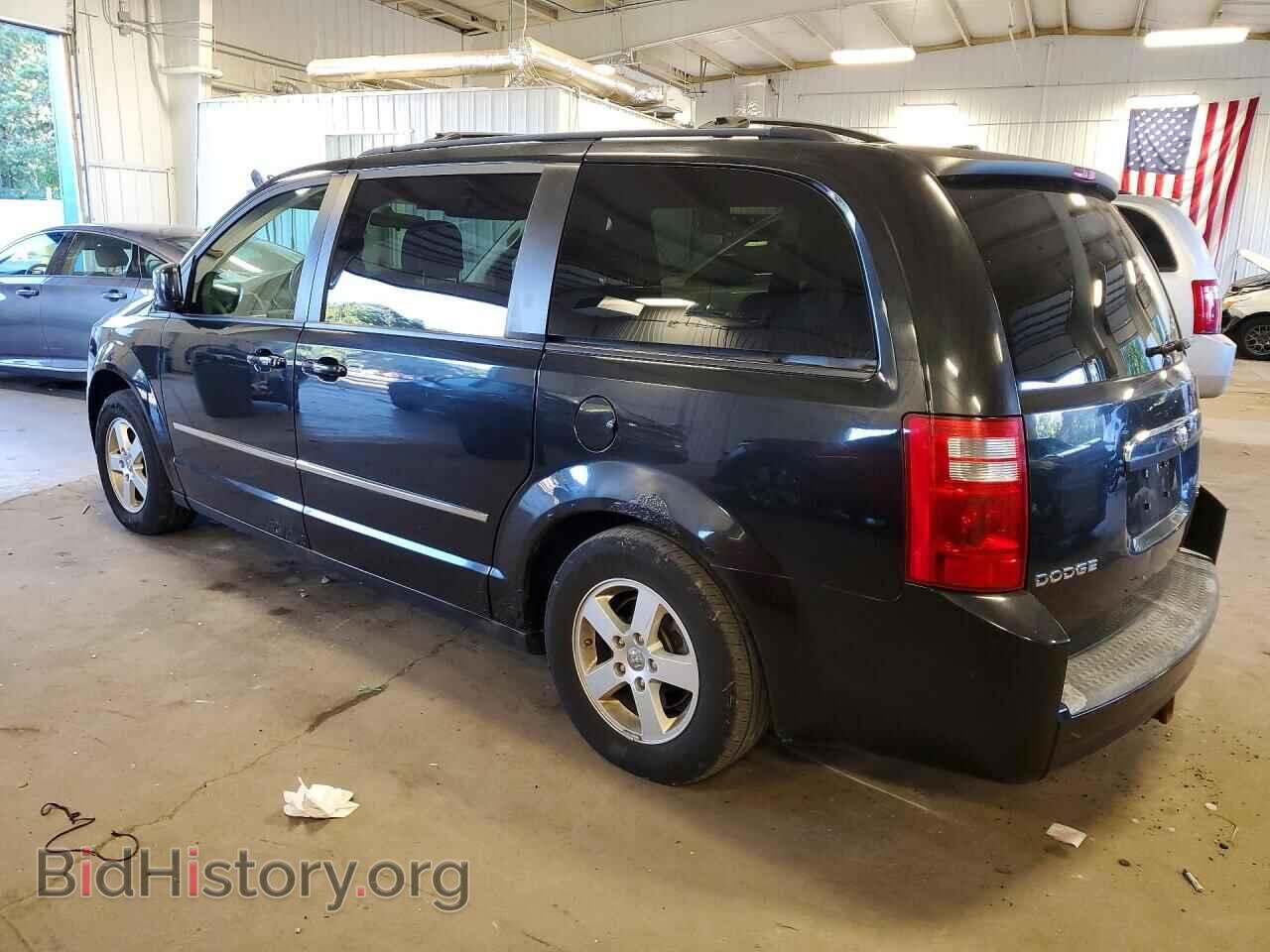 2010 DODGE CARAVAN - VIN: 2D4RN5D11AR369341 - Фото 2