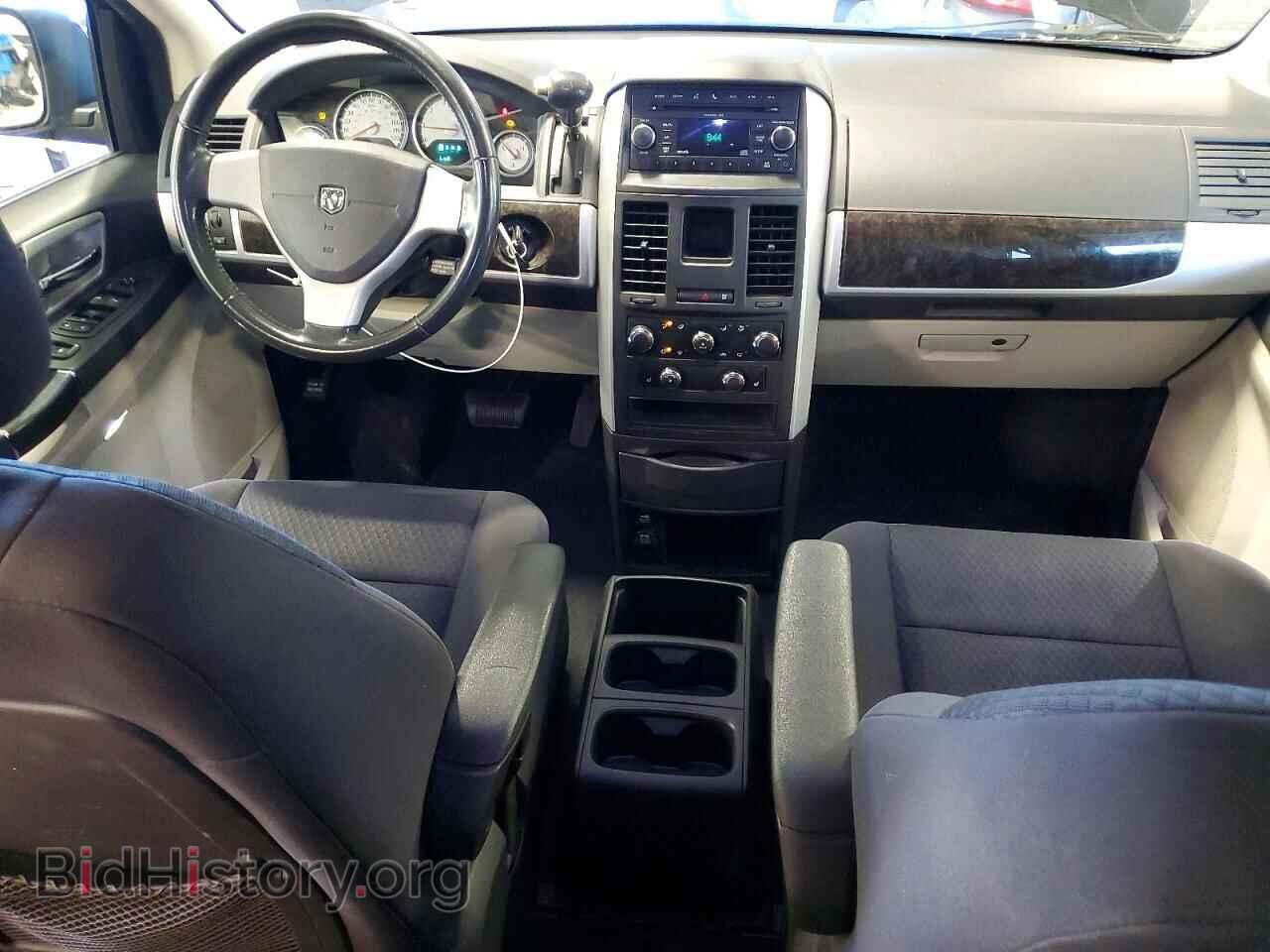 2010 DODGE CARAVAN - VIN: 2D4RN5D11AR369341 - Фото 8