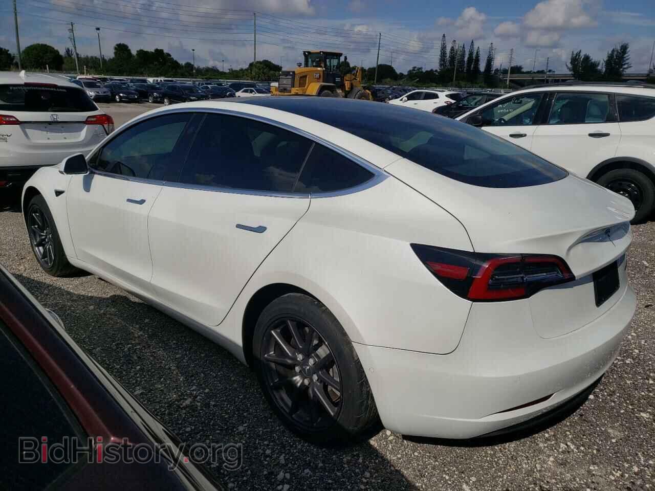 2019 TESLA MODEL 3 - VIN: 5YJ3E1EB2KF199751 - Фото 2