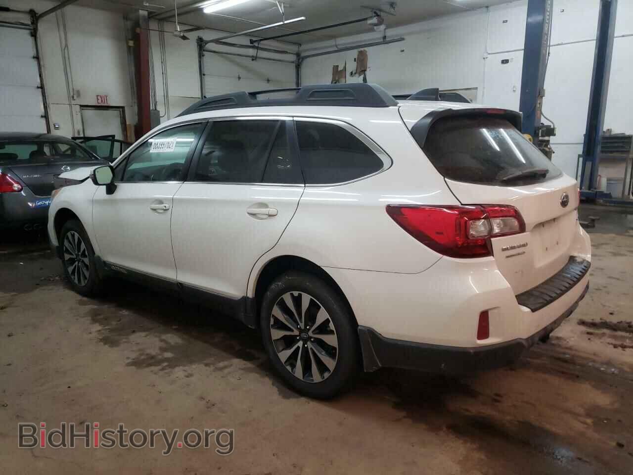 2017 SUBARU OUTBACK - VIN: 4S4BSANC3H3378265 - Фото 2