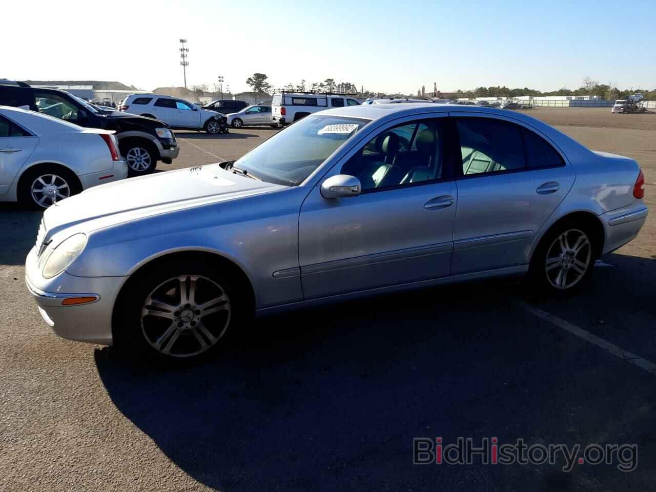 Photo WDBUF56J76A877700 - MERCEDES-BENZ E-CLASS 2006