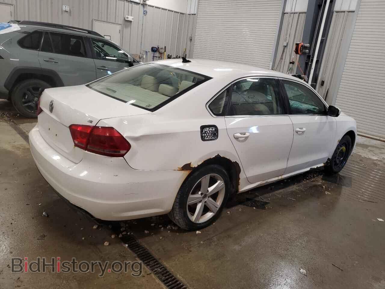 2013 VOLKSWAGEN PASSAT - VIN: 1VWBP7A35DC033227 - Фото 3