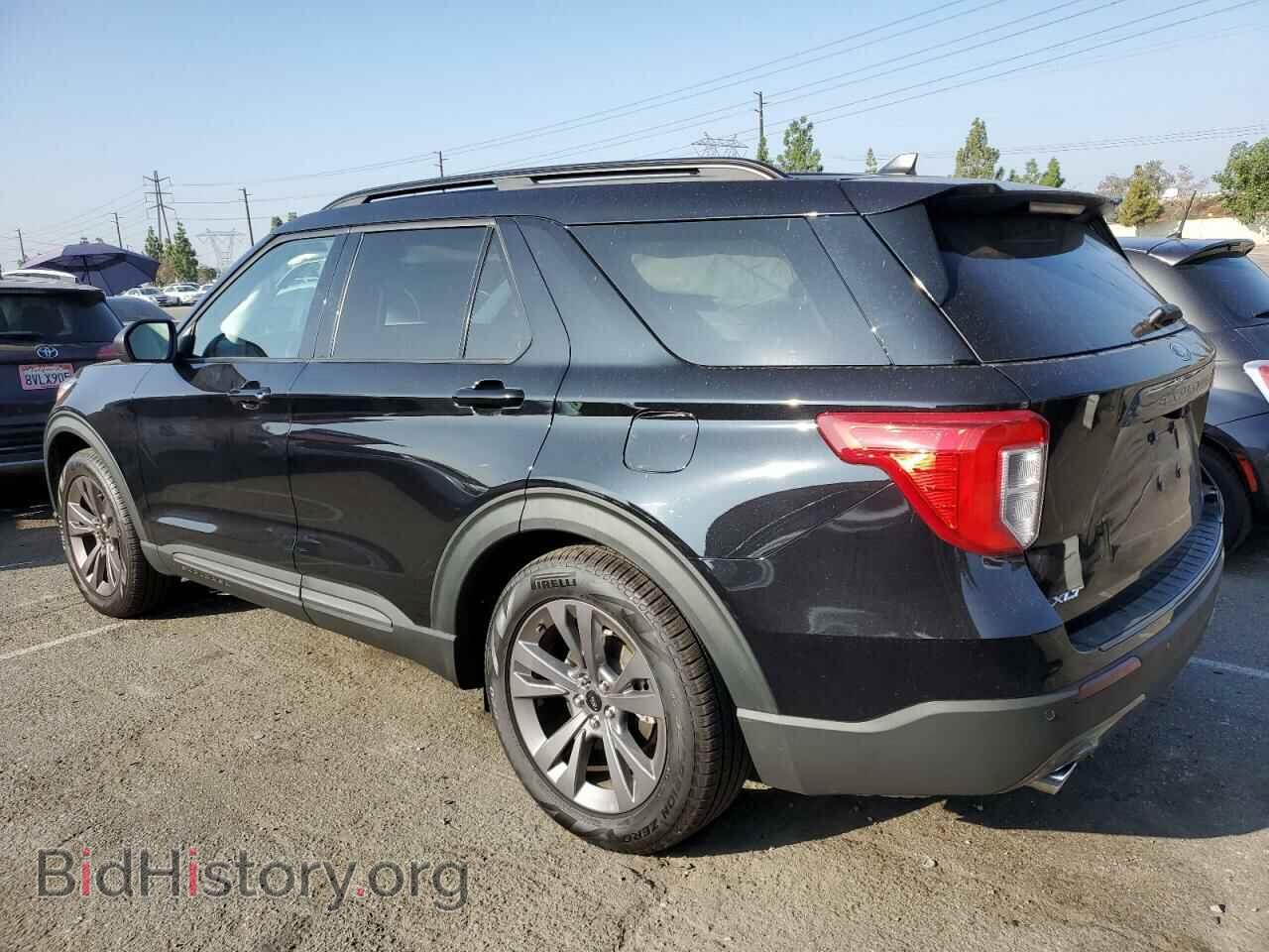 2021 FORD EXPLORER - VIN: 1FMSK7DH2MGC04108 - Photo 2