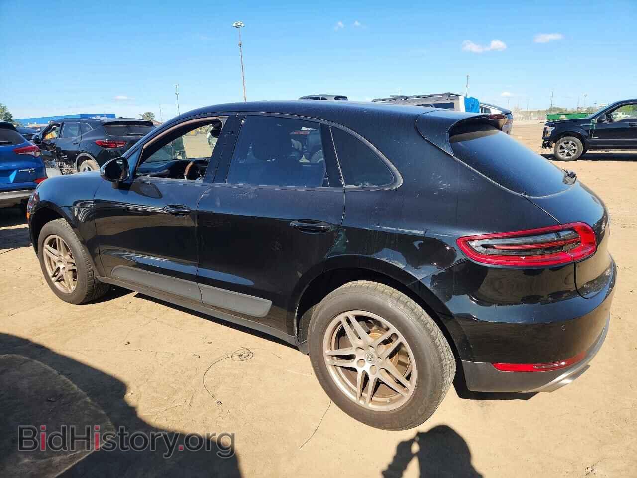 2017 PORSCHE MACAN - VIN: WP1AA2A52HLB01122 - Photo 2