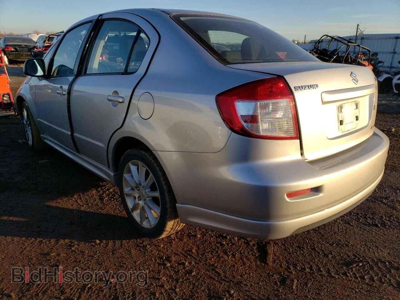 2011 SUZUKI SX4 - VIN: JS2YC5A41B6300452 - Фото 2