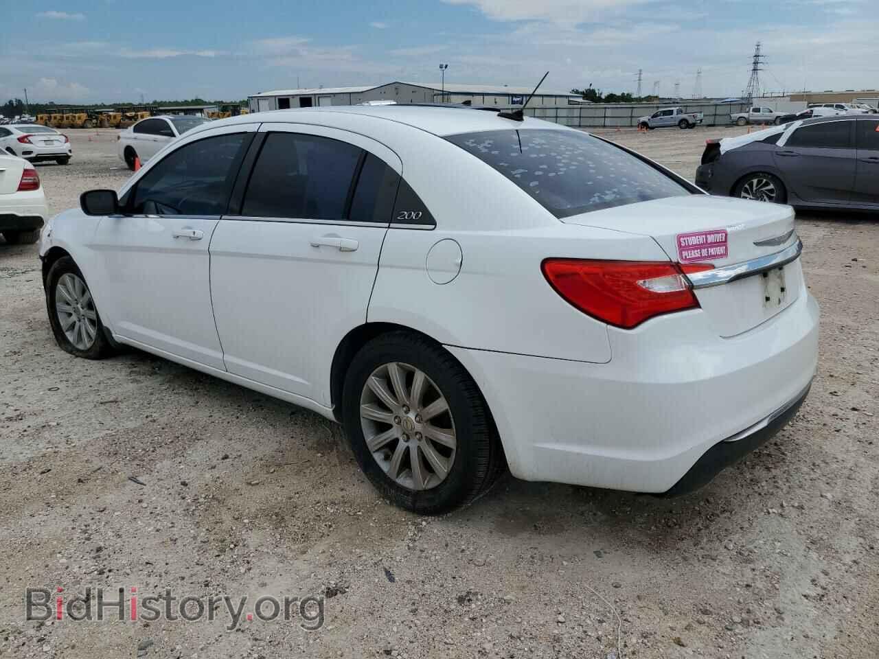 2013 CHRYSLER 200 - VIN: 1C3CCBBB6DN768416 - Фото 2