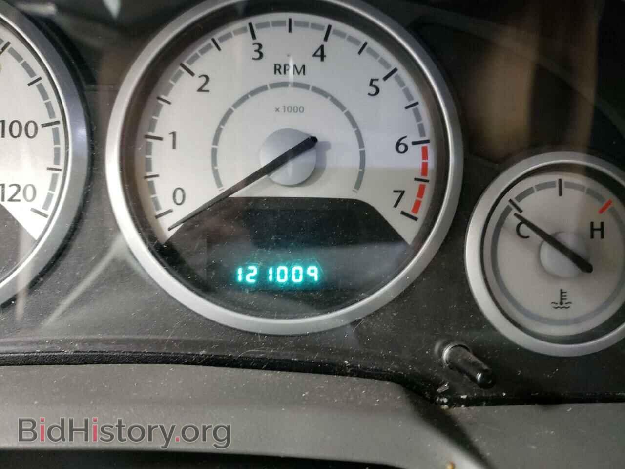 2008 CHRYSLER MINIVAN - VIN: 2A8HR54PX8R825681 - Фото 8