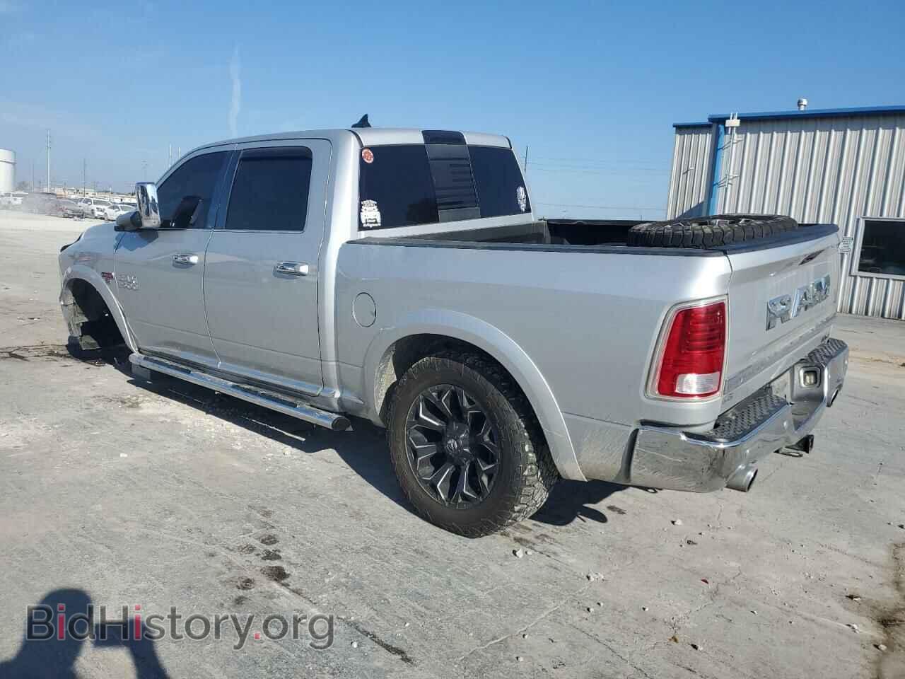 2016 RAM 1500 - VIN: 1C6RR7PMXGS328420 - Фото 2