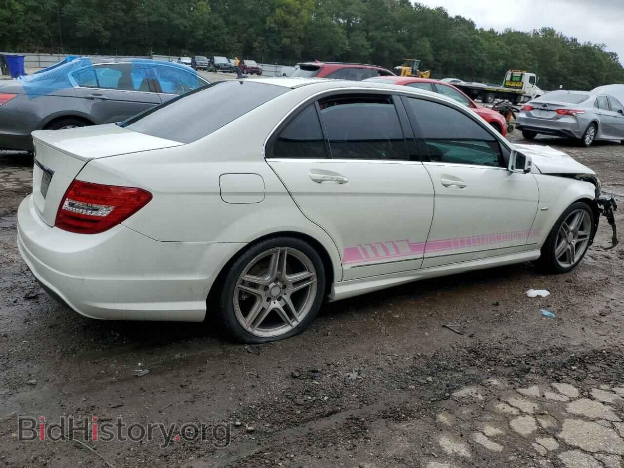 2012 MERCEDES-BENZ C-CLASS - VIN: WDDGF4HB9CA672573 - Фото 3