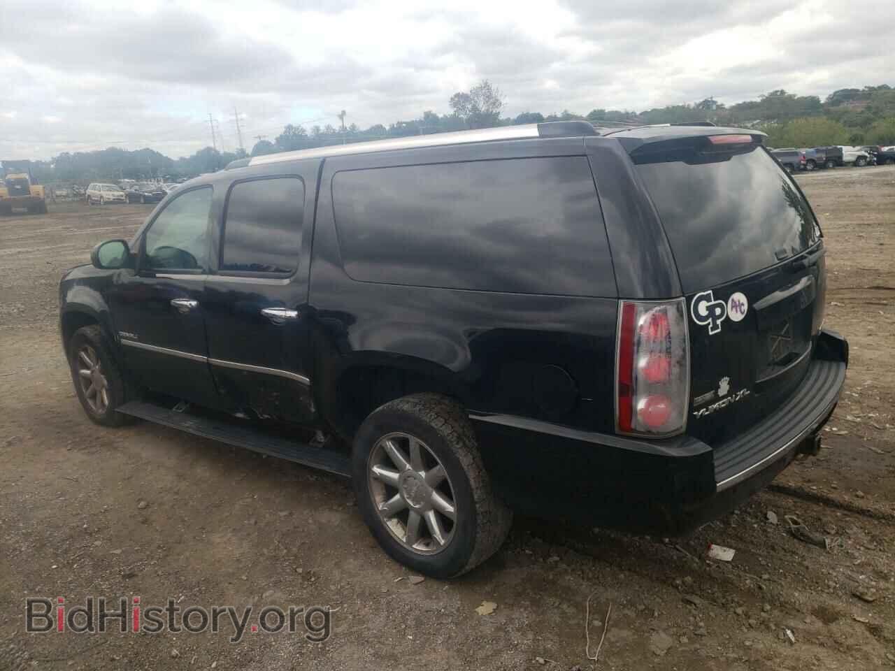 2011 GMC YUKON - VIN: 1GKS2MEF2BR249166 - Фото 2