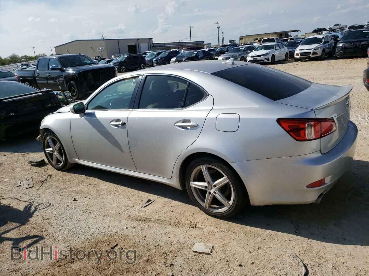 2011 LEXUS IS - VIN: JTHBF5C29B5151277 - Фото 2