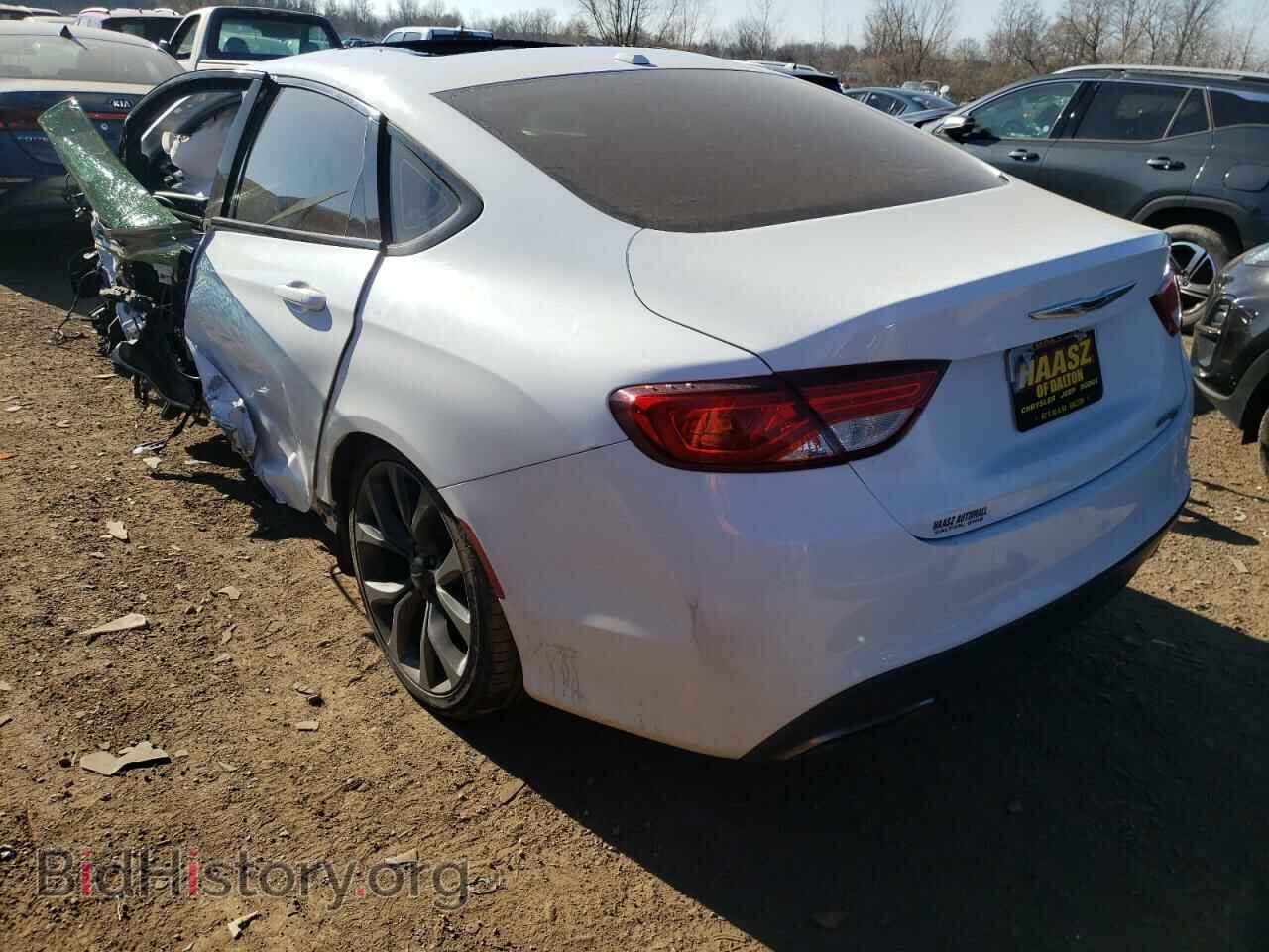 2016 CHRYSLER 200 - VIN: 1C3CCCBBXGN124492 - Фото 2