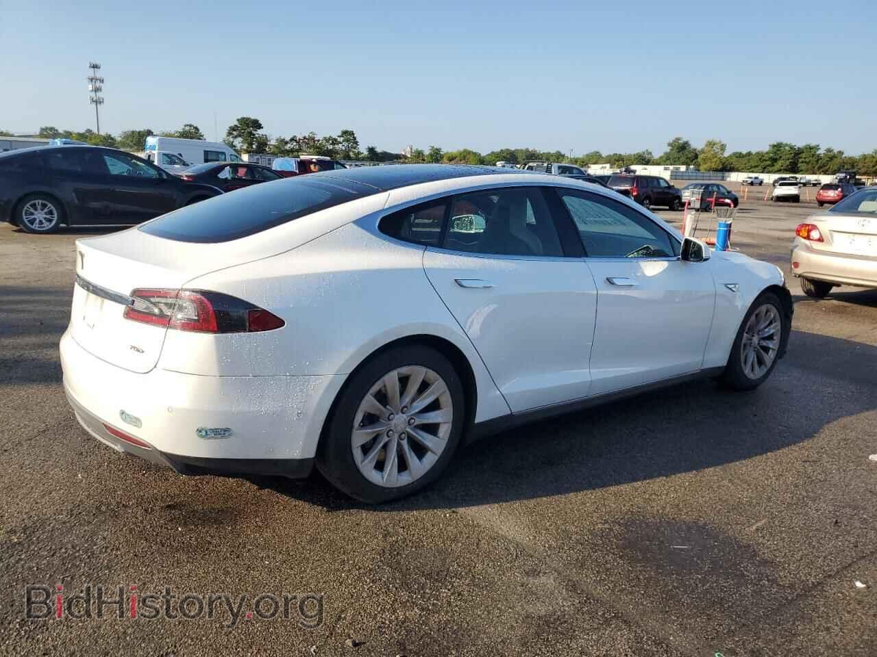 2016 TESLA MODEL S - VIN: 5YJSA1E23GF132817 - Фото 3