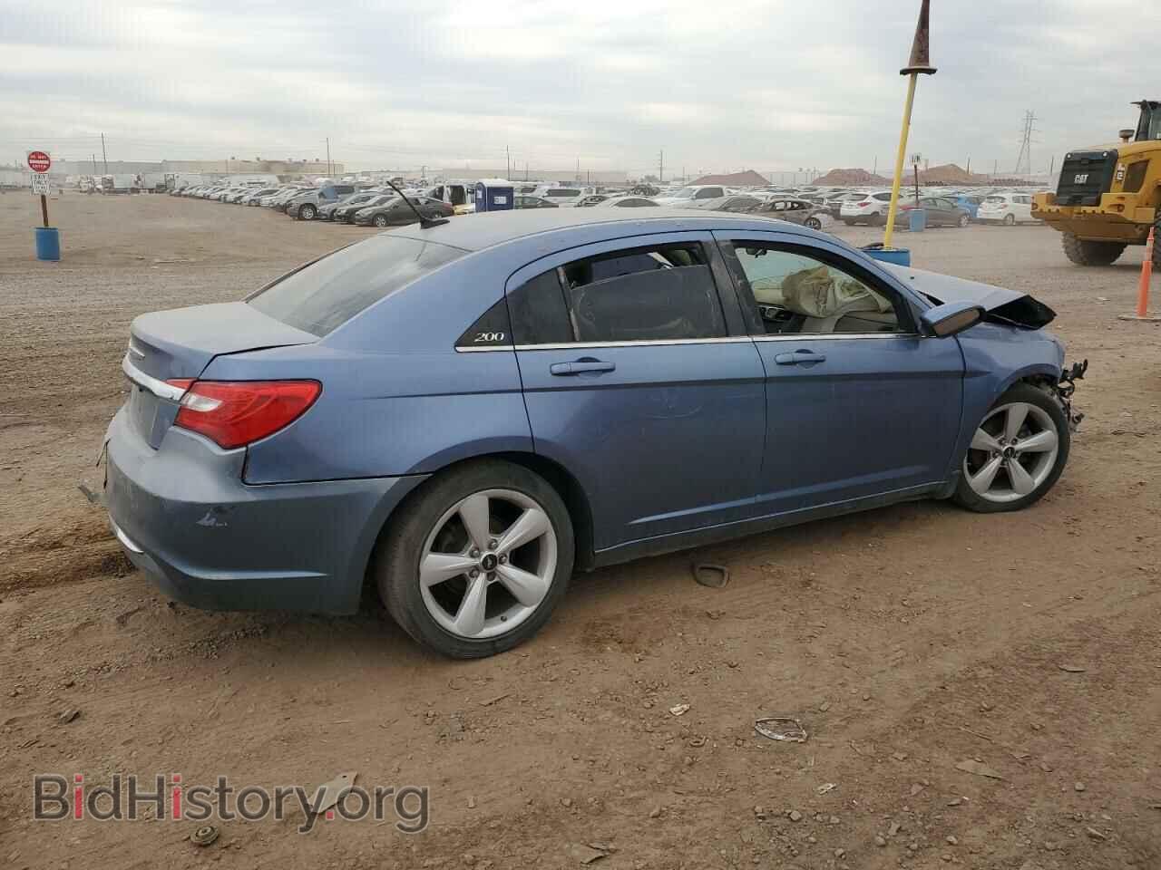 2011 CHRYSLER 200 - VIN: 1C3BC4FB5BN533388 - Фото 3