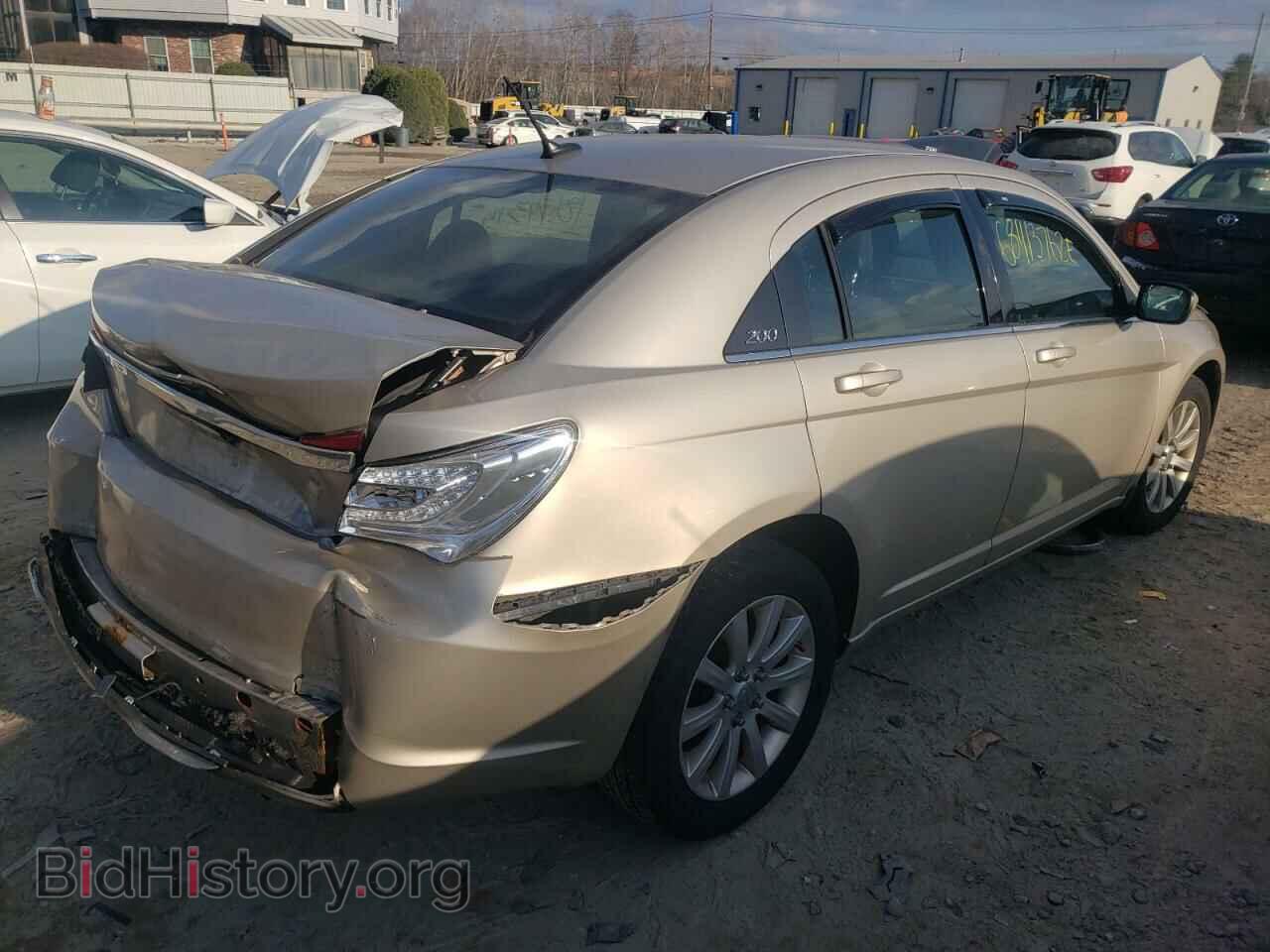 2013 CHRYSLER 200 - VIN: 1C3CCBAB7DN686664 - Photo 3