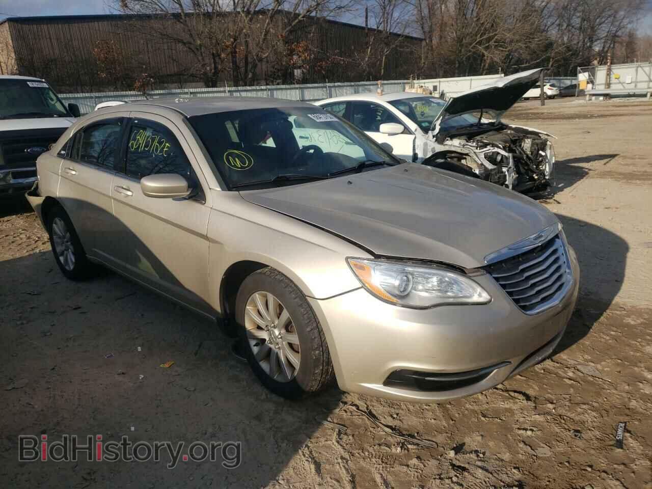 2013 CHRYSLER 200 - VIN: 1C3CCBAB7DN686664 - Photo 4
