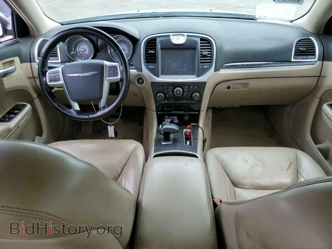 2013 CHRYSLER 300 - VIN: 2C3CCAAG4DH627134 - Фото 8