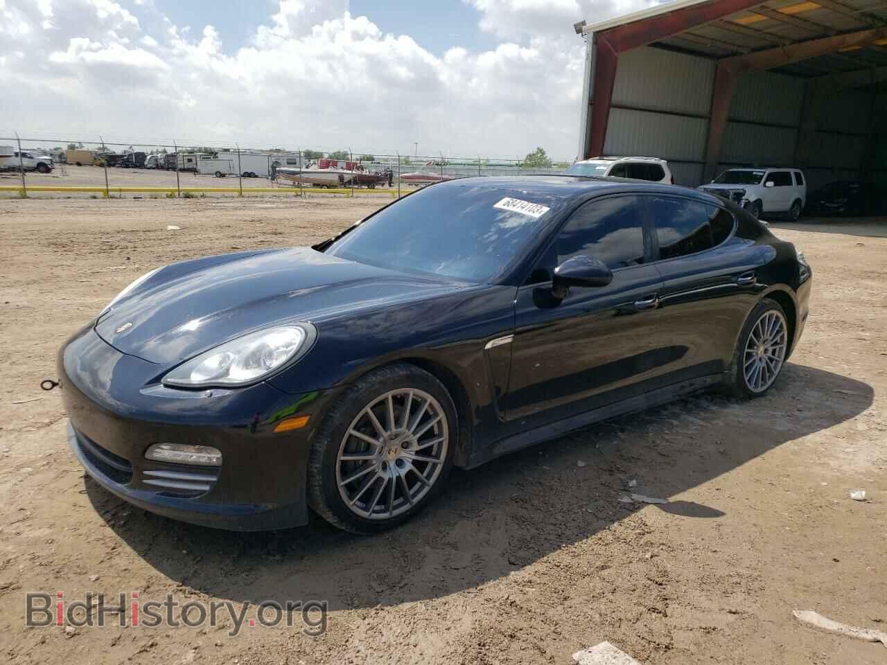 Photo WP0AA2A75DL011122 - PORSCHE PANAMERA 2013